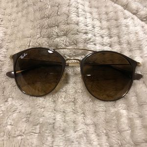 RB3546 Ray-Ban Sunglasses